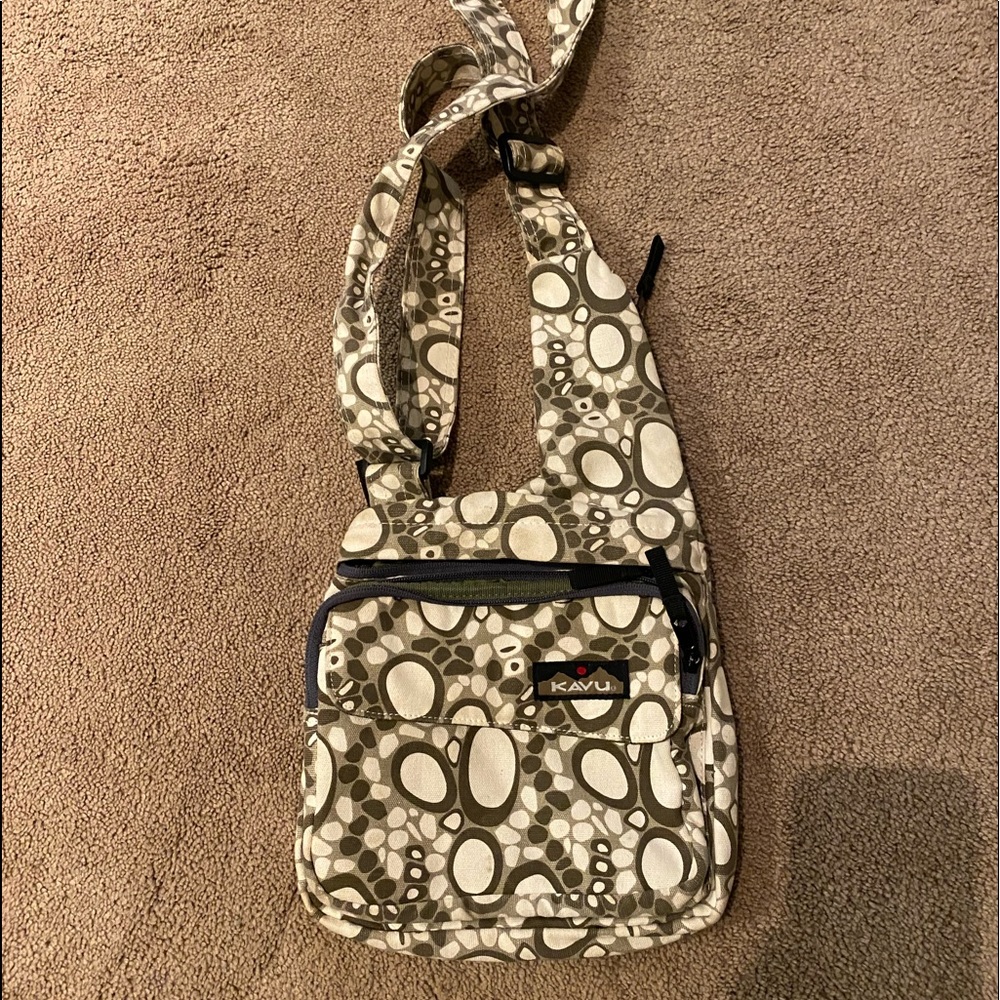 Kavu crossbody small neutral color purse